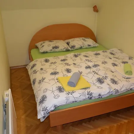 Apartment Two Bedroom With Balcony *